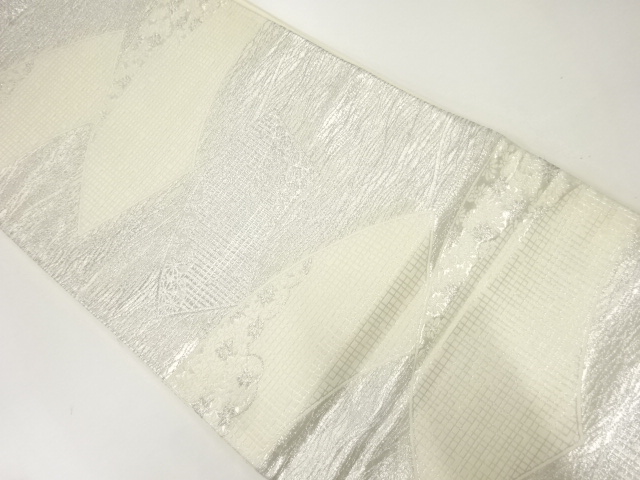 地紙に花模様織出し袋帯